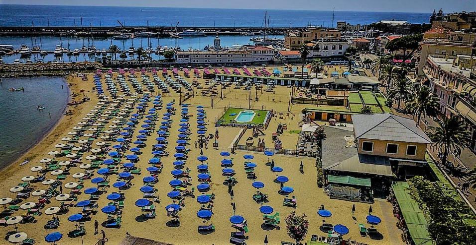 Loft Cavour - Teatro Ariston Apartment Sanremo Luaran gambar