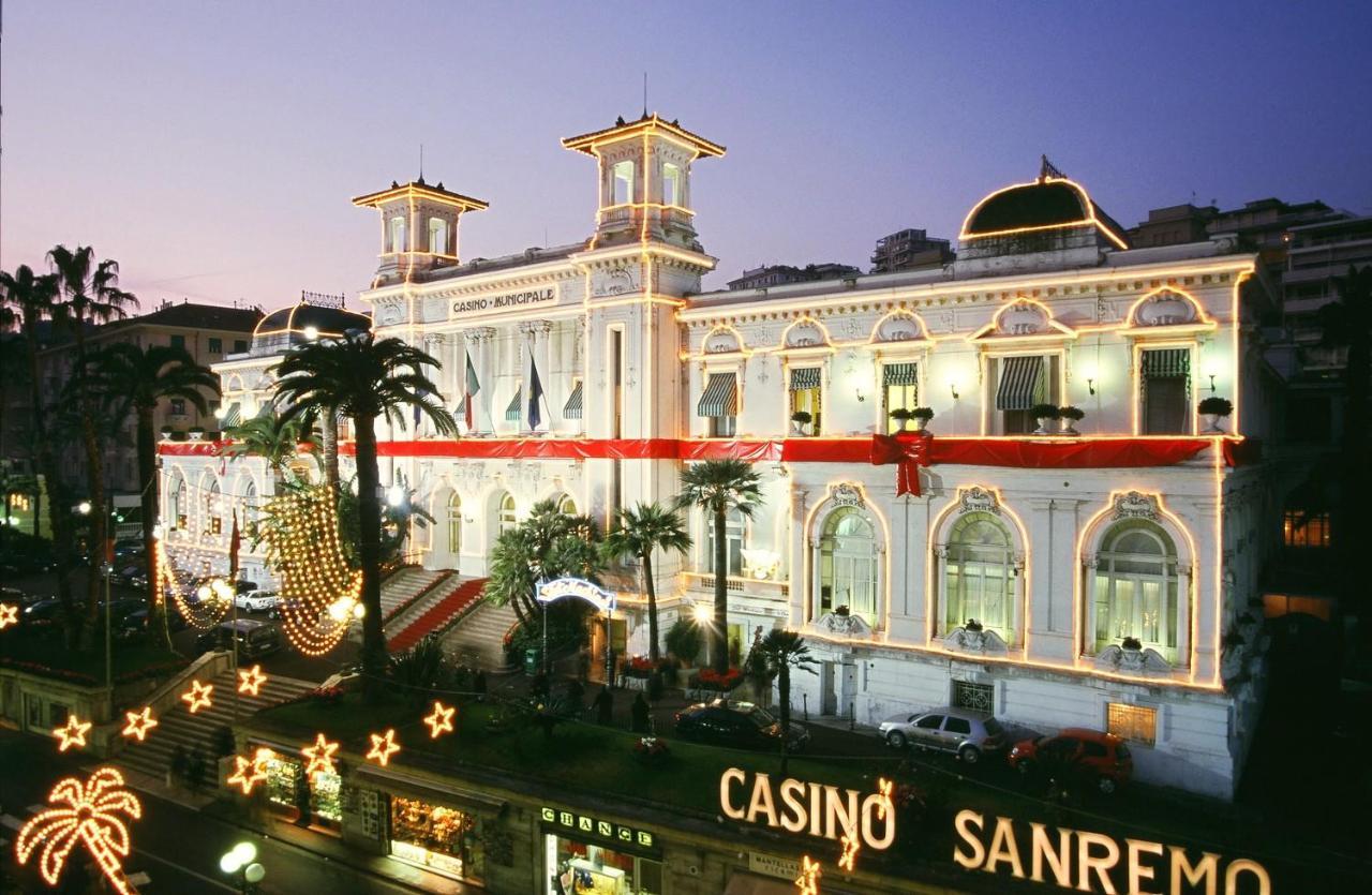 Loft Cavour - Teatro Ariston Apartment Sanremo Luaran gambar